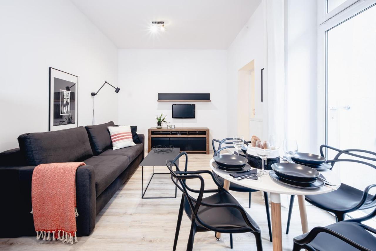 Apartamenty Pamiatkowa 11, 2 Rooms, Self Check In 24H Poznan Exterior photo