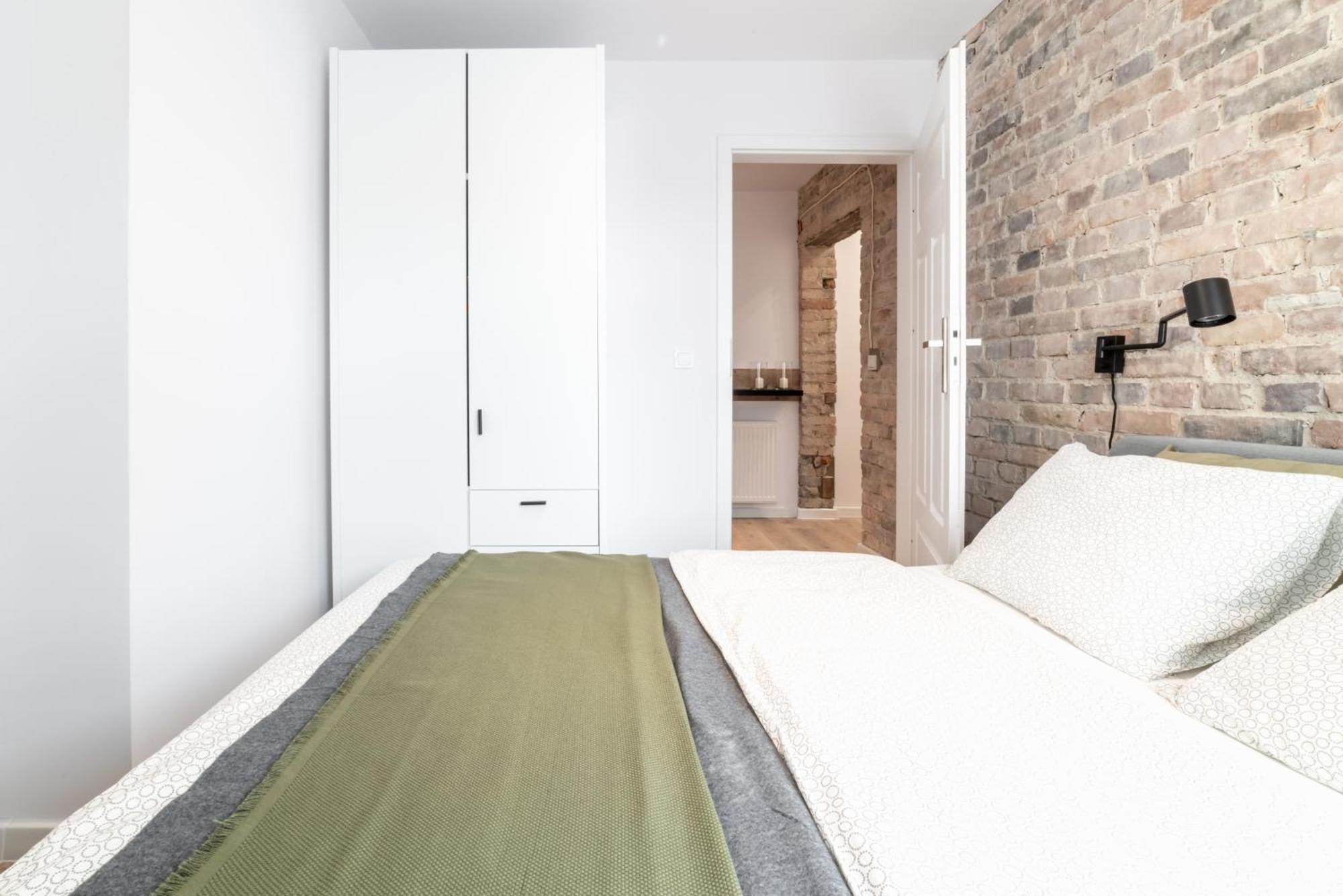 Apartamenty Pamiatkowa 11, 2 Rooms, Self Check In 24H Poznan Exterior photo